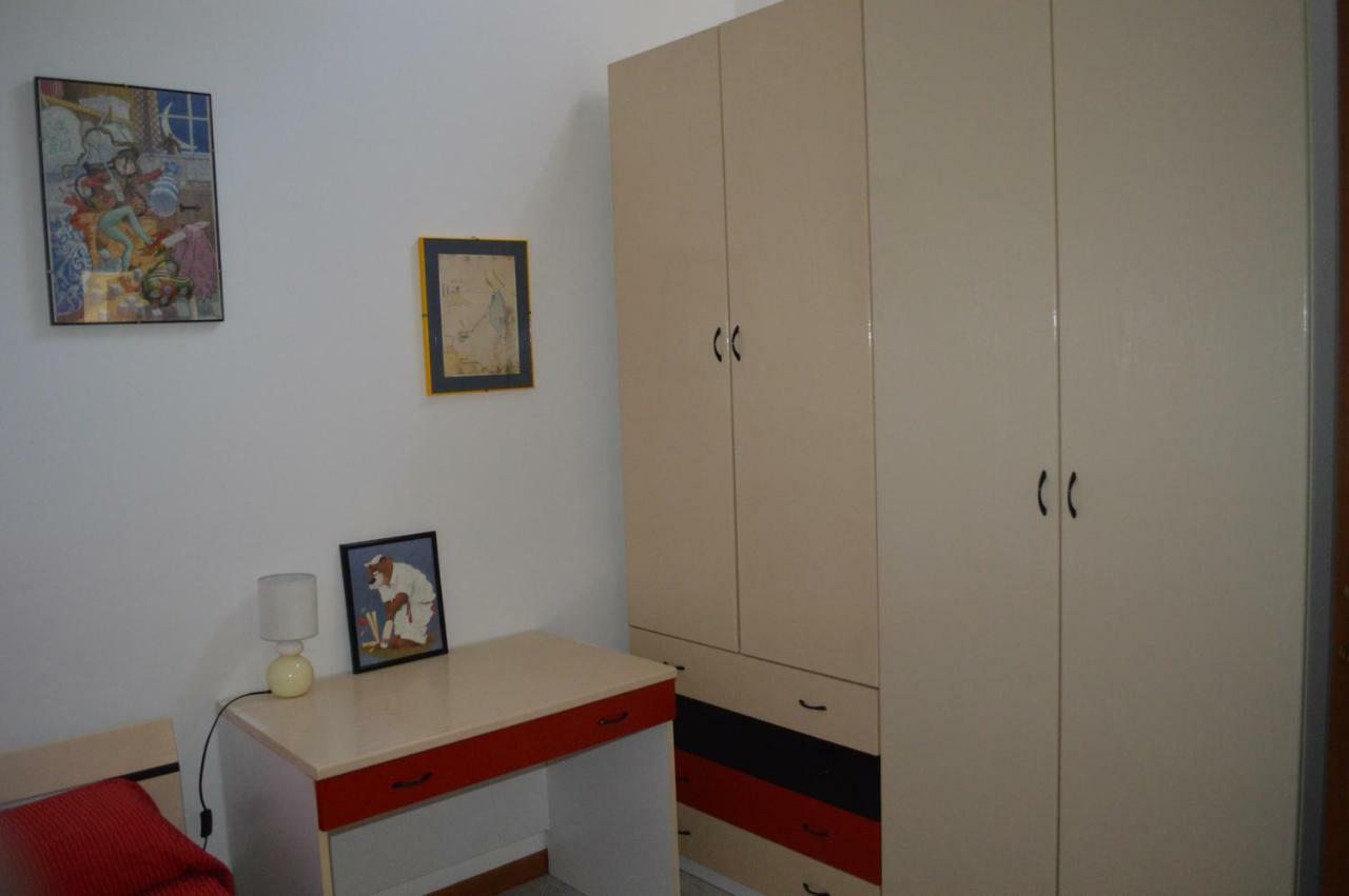 Casa Vacanze Da Roberta A Pochi Km Da Oristano Simaxis 外观 照片